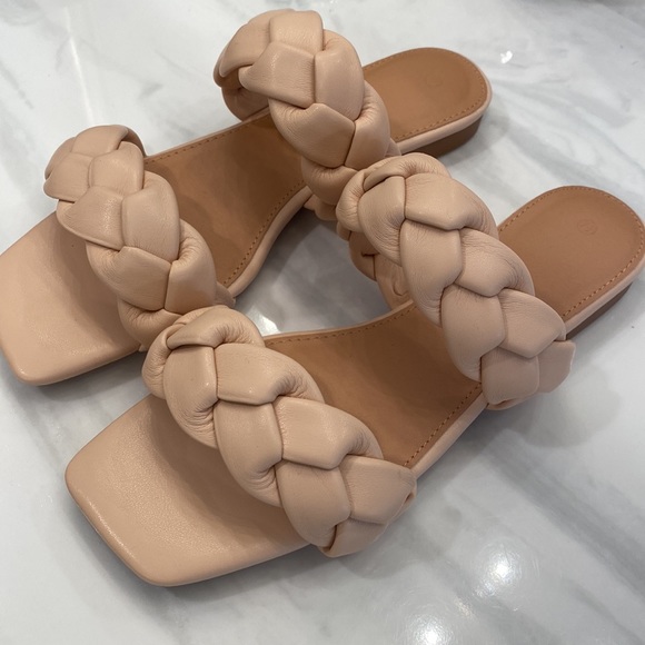 NEW / Two Strap Braided Sandals / Square Toe / Flat Heel / Nude Sandal - Picture 2 of 6